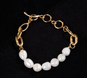 Juicygrape French retro high-end Baroque freshwater pearl light luxury bracelet