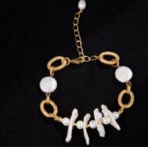 Juicygrape French retro high-end Baroque freshwater pearl light luxury bracelet